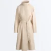 Chaqueta larga extra ligera e impermeable 10K