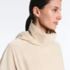 Chaqueta larga extra ligera e impermeable 10K