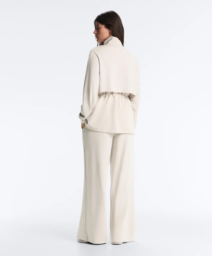 Chaqueta larga Soft Touch con modal y bolsillos Chaqueta larga Soft Touch con modal y bolsillos