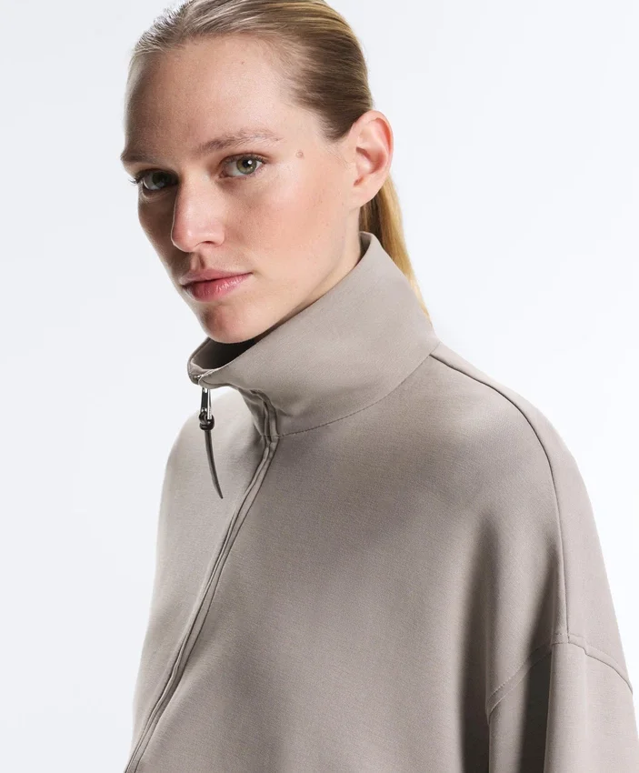 Chaqueta larga tipo corsé con cinturón de modal Soft Touch Chaqueta larga tipo corsé con cinturón de modal Soft Touch