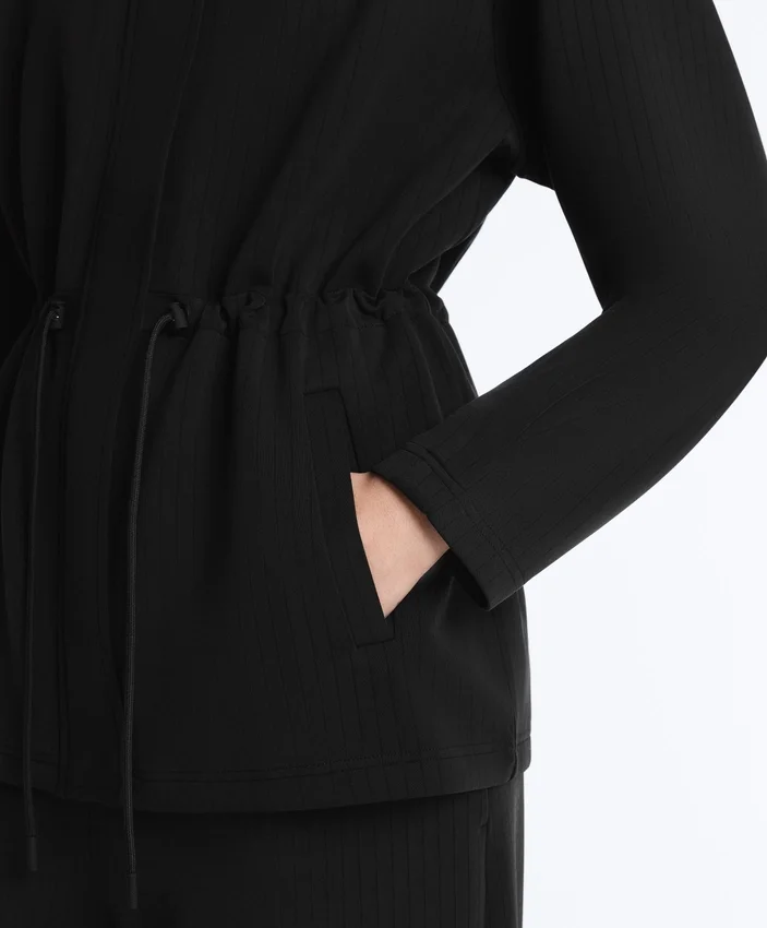 Chaqueta larga tipo utilitaria con modal Soft Touch Chaqueta larga tipo utilitaria con modal Soft Touch