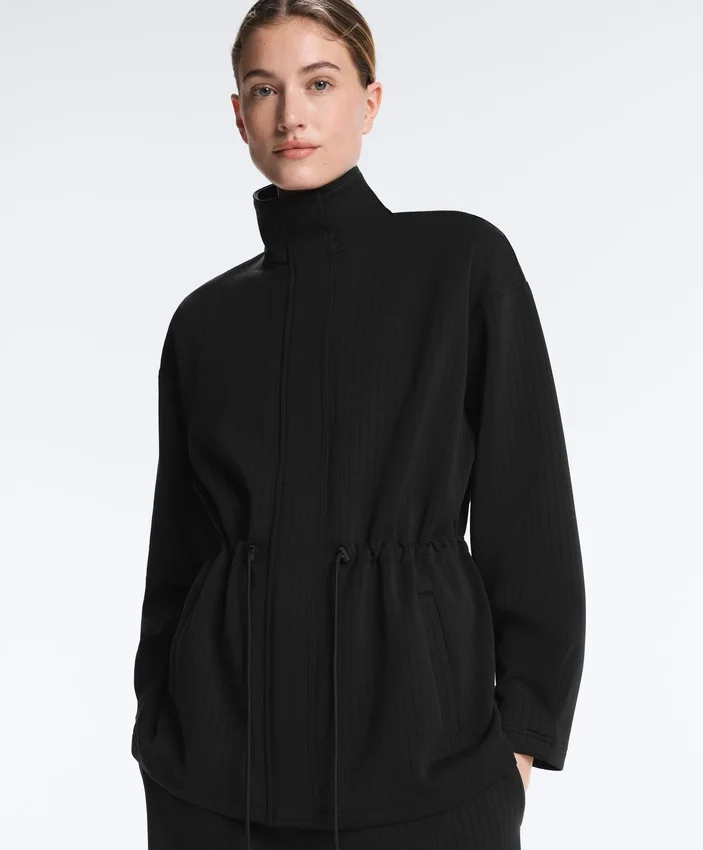 Chaqueta larga tipo utilitaria con modal Soft Touch Chaqueta larga tipo utilitaria con modal Soft Touch