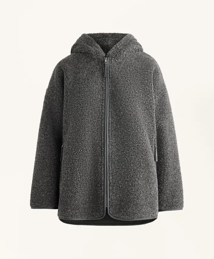 Chaqueta oversize de imitación de piel de oveja con capucha forrada de piel sintética Chaqueta oversize de imitación de piel de oveja con capucha forrada de piel sintética