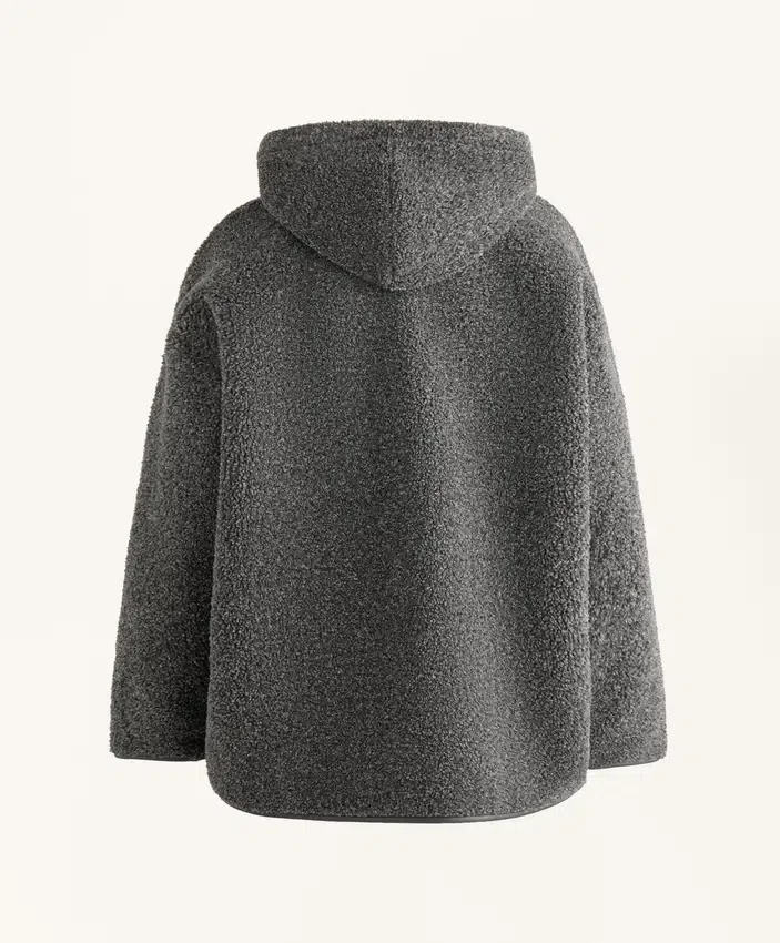 Chaqueta oversize de imitación de piel de oveja con capucha forrada de piel sintética Chaqueta oversize de imitación de piel de oveja con capucha forrada de piel sintética