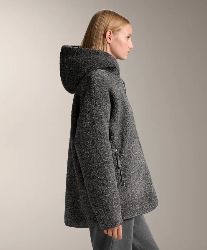 Chaqueta oversize de imitación de piel de oveja con capucha forrada de piel sintética Chaqueta oversize de imitación de piel de oveja con capucha forrada de piel sintética