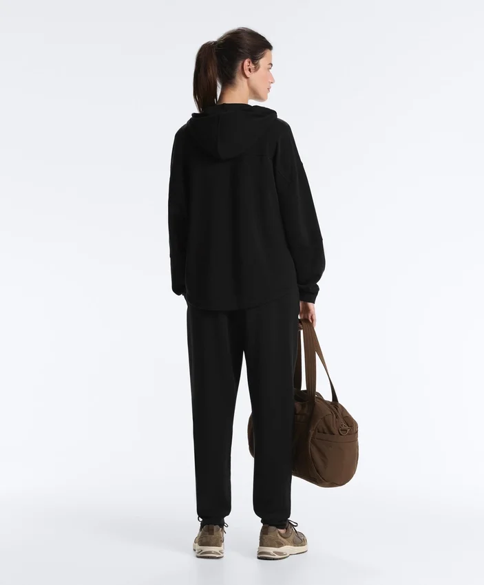 Chaqueta Soft Touch con capucha de tacto suave y modal Chaqueta Soft Touch con capucha de tacto suave y modal