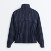 Chaqueta Soft Touch de modal suave al tacto con cintura ajustable y cuello alto Chaqueta Soft Touch de modal suave al tacto con cintura ajustable y cuello alto