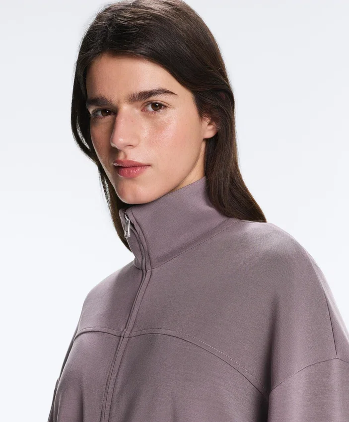 Chaqueta Soft Touch de modal suave al tacto con cintura ajustable y cuello alto Chaqueta Soft Touch de modal suave al tacto con cintura ajustable y cuello alto