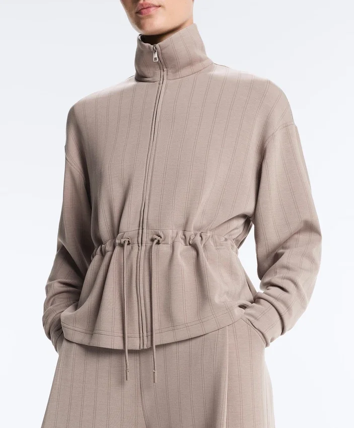 Chaqueta Soft Touch de modal suave al tacto con cintura ajustable y cuello alto Chaqueta Soft Touch de modal suave al tacto con cintura ajustable y cuello alto