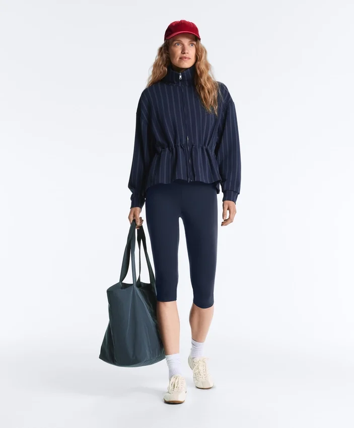 Chaqueta Soft Touch de modal suave al tacto con cintura ajustable y cuello alto Chaqueta Soft Touch de modal suave al tacto con cintura ajustable y cuello alto