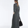 Chaqueta Soft Touch de modal suave al tacto con cintura ajustable y cuello alto Chaqueta Soft Touch de modal suave al tacto con cintura ajustable y cuello alto