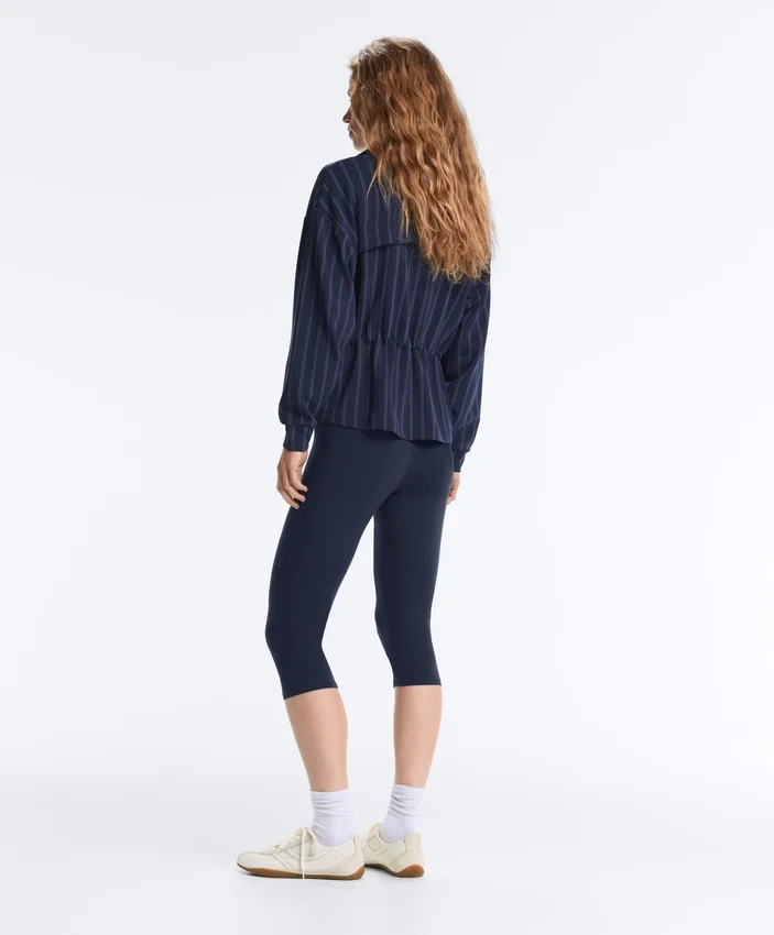 Chaqueta Soft Touch de modal suave al tacto con cintura ajustable y cuello alto Chaqueta Soft Touch de modal suave al tacto con cintura ajustable y cuello alto