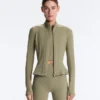 Chaqueta técnica Evermove con volantes Chaqueta técnica Evermove con volantes