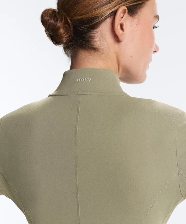 Chaqueta técnica Evermove con volantes Chaqueta técnica Evermove con volantes