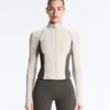 Chaqueta técnica ligera, cálida y reflectante