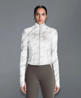 Chaqueta técnica ligera, cálida y reflectante
