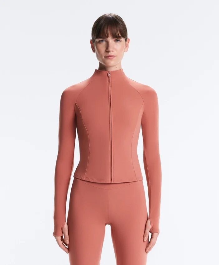 Chaqueta técnica ligera y cálida Chaqueta técnica ligera y cálida