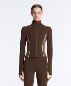 Chaqueta técnica ligera y cálida