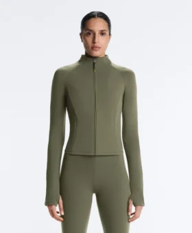 Chaqueta técnica ligera y cálida