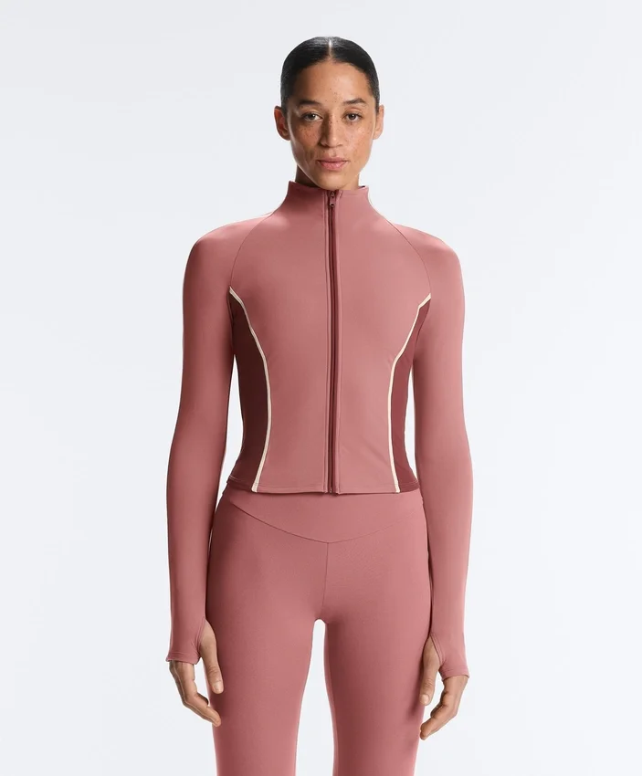 Chaqueta técnica ligera y cálida Chaqueta técnica ligera y cálida