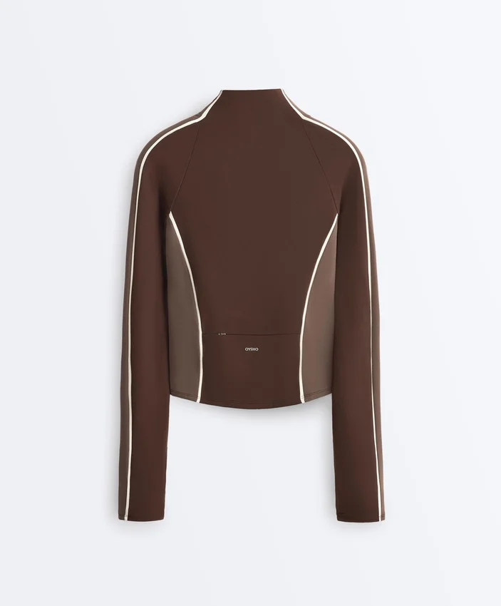 Chaqueta técnica ligera y cálida Chaqueta técnica ligera y cálida