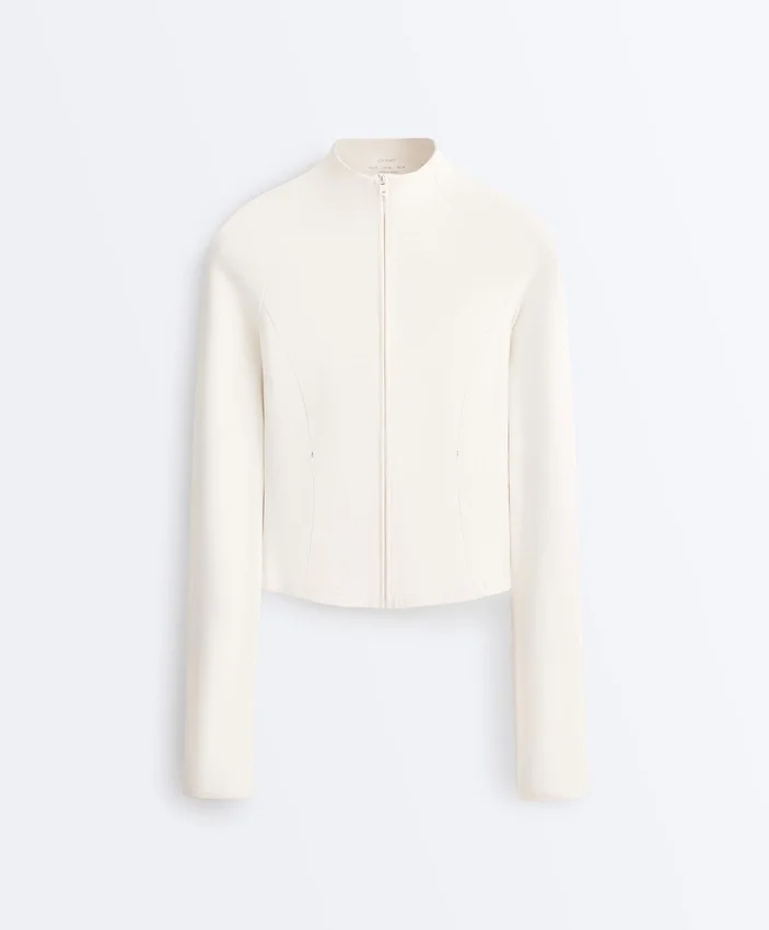 Chaqueta técnica ligera y cálida Chaqueta técnica ligera y cálida