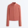 Chaqueta técnica ligera y cálida Chaqueta técnica ligera y cálida