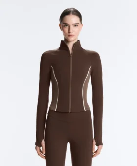 Chaqueta técnica ligera y cálida