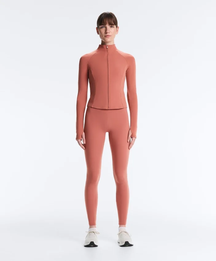 Chaqueta técnica ligera y cálida Chaqueta técnica ligera y cálida