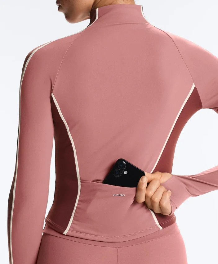 Chaqueta técnica ligera y cálida Chaqueta técnica ligera y cálida