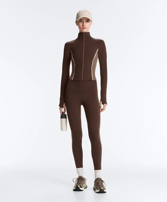 Chaqueta técnica ligera y cálida Chaqueta técnica ligera y cálida