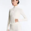 Chaqueta técnica ligera y cálida Chaqueta técnica ligera y cálida