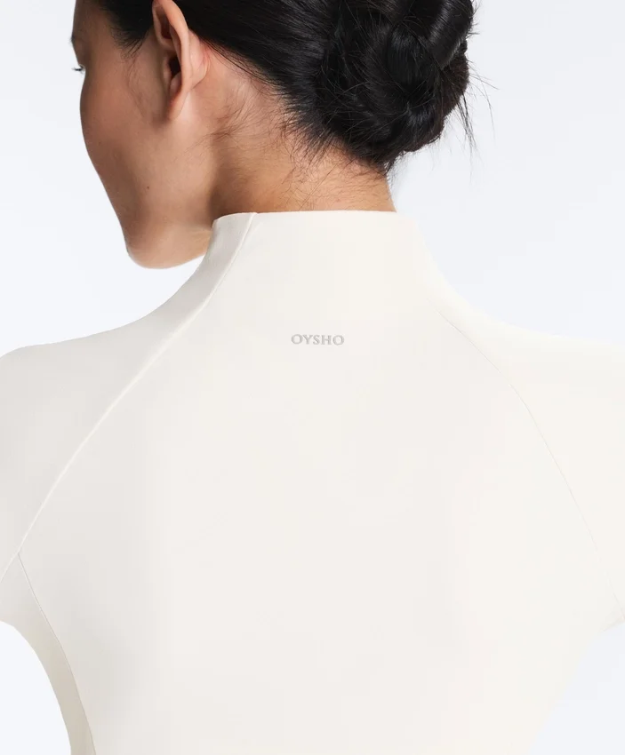 Chaqueta técnica ligera y cálida Chaqueta técnica ligera y cálida