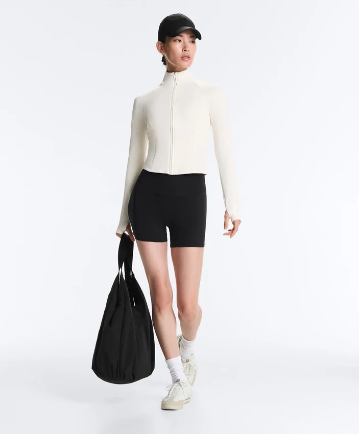 Chaqueta técnica ligera y cálida Chaqueta técnica ligera y cálida