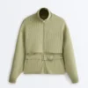 Chaqueta tipo capa de corte recto con rayas finas de modal Soft Touch Chaqueta tipo capa de corte recto con rayas finas de modal Soft Touch
