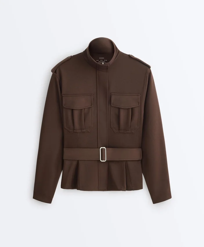 Chaqueta utilitaria corta de piqué con cinturón Chaqueta utilitaria corta de piqué con cinturón