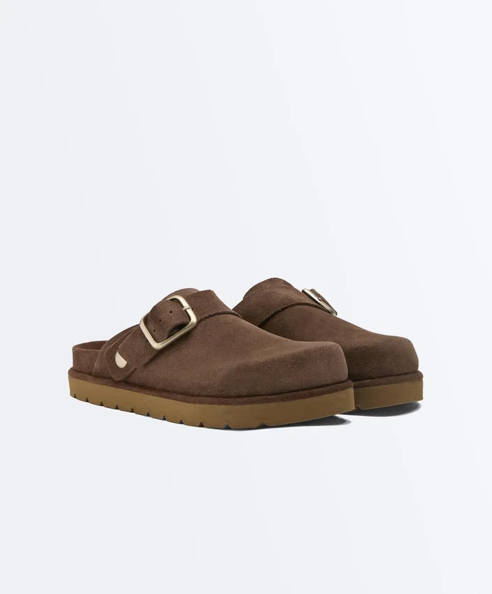Mules de piel serraje con hebilla Mules de piel serraje con hebilla