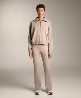 Pantalones acampanados de punto