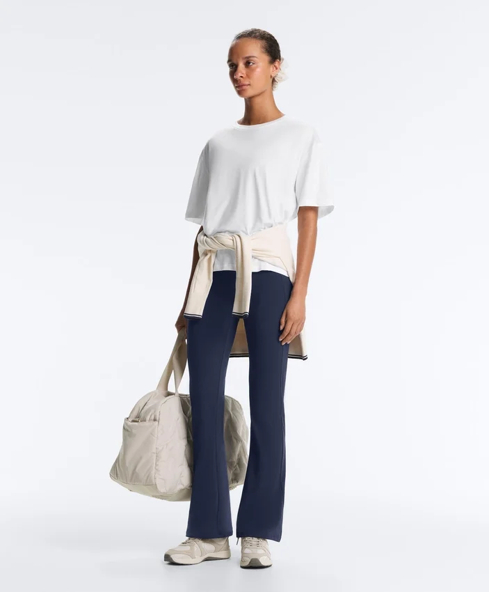 Pantalones acampanados de punto elástico Comfortlux de talle alto Pantalones acampanados de punto elástico Comfortlux de talle alto
