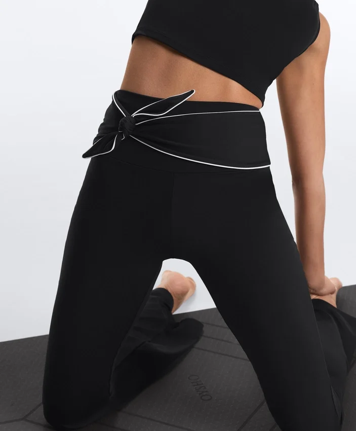 Pantalones acampanados de talle alto Comfortlux con lazo Pantalones acampanados de talle alto Comfortlux con lazo