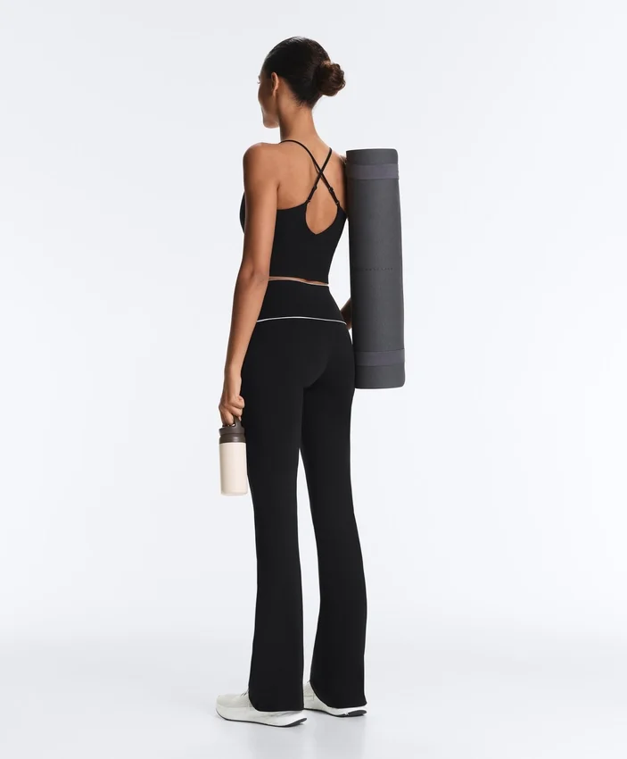 Pantalones acampanados de talle alto Comfortlux con lazo Pantalones acampanados de talle alto Comfortlux con lazo