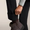 Pantalones acampanados de talle alto con bolsillos Pantalones acampanados de talle alto con bolsillos
