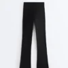 Pantalones acampanados de talle alto Evermove