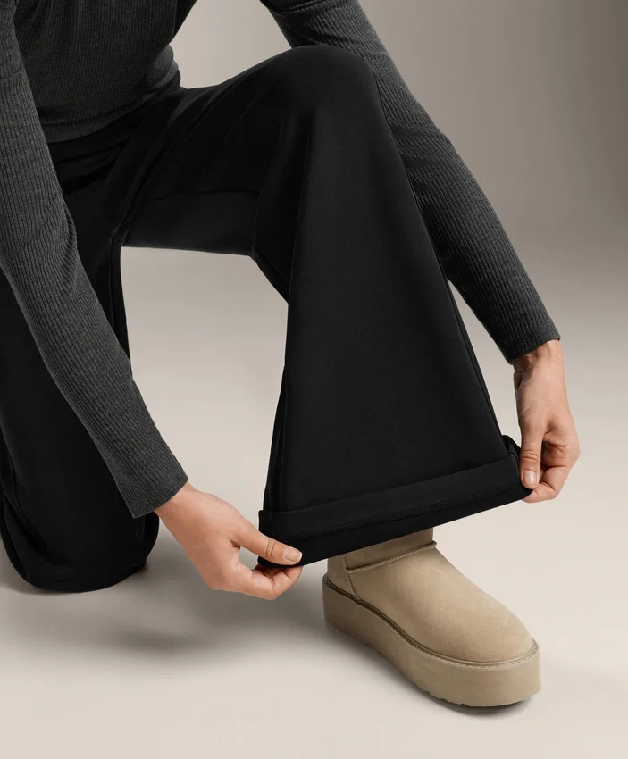 Pantalones acampanados de talle superalto con modal cepillado Pantalones acampanados de talle superalto con modal cepillado