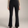 Pantalones acampanados extra cálidos sin costuras y de talle superalto Pantalones acampanados extra cálidos sin costuras y de talle superalto
