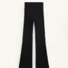 Pantalones acampanados extra cálidos sin costuras y de talle superalto Pantalones acampanados extra cálidos sin costuras y de talle superalto