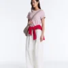 Pantalones ajustados con pliegues 100 % algodón Pantalones ajustados con pliegues 100 % algodón