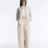 Pantalones ajustados con pliegues 100 % algodón Pantalones ajustados con pliegues 100 % algodón