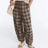 Pantalones bombachos de mezcla de algodón con estampado de cuadros