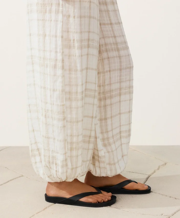 Pantalones bombachos de mezcla de lino y lyocell Pantalones bombachos de mezcla de lino y lyocell